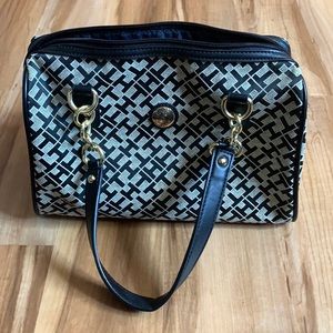 Tommy Hilfiger Purse